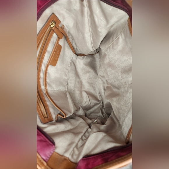 Michael Kors Kempton Nylon Tote - Picture 9 of 12